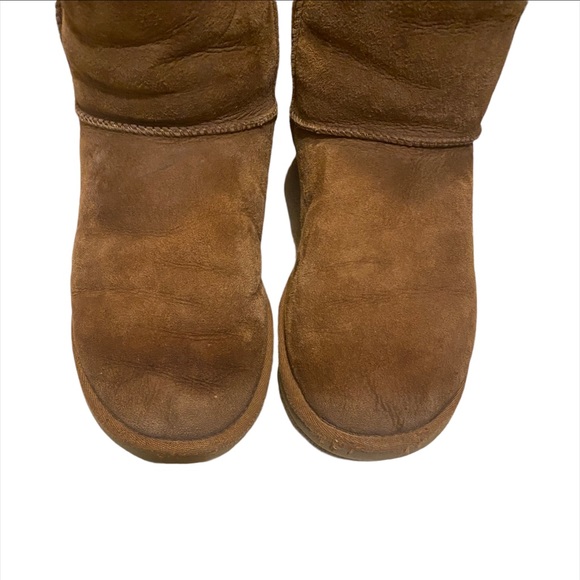 UGG CLASSIC TALL BOOTS - Picture 4 of 7